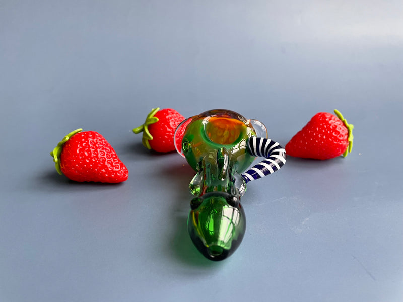 EagleBongs Glass - Freeze-A-Bowl Glitter Pipe in Hollywood
